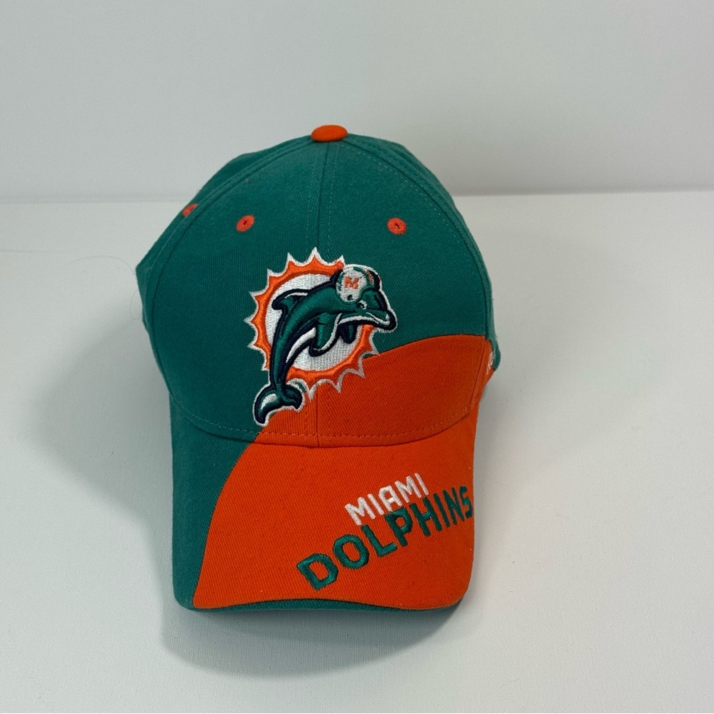 Reebok Men’s NFL Miami Dolphin Teal and Orange Adjustable Cap